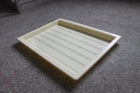 水泥溝渠蓋板塑料模具的分類及應(yīng)用 水泥溝渠蓋板塑料模具的分類及應(yīng)用