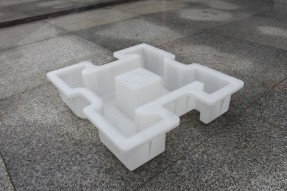 連鎖水泥護(hù)坡磚模具哪里的廠家更專業(yè)？
