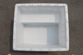 購(gòu)買選擇高鐵路邊石模具的須知事項(xiàng) 購(gòu)買選擇高鐵路邊石模具的須知事項(xiàng)