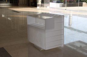 塑料路邊石模具注塑時(shí)對(duì)原材料的要求 塑料路邊石模具注塑時(shí)對(duì)原材料的要求