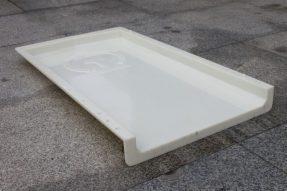 使用ABS材料成型線纜槽蓋板模具后的性能 使用ABS材料成型線纜槽蓋板模具后的性能