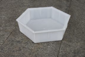 公路護(hù)坡塑料模具有哪些種類？